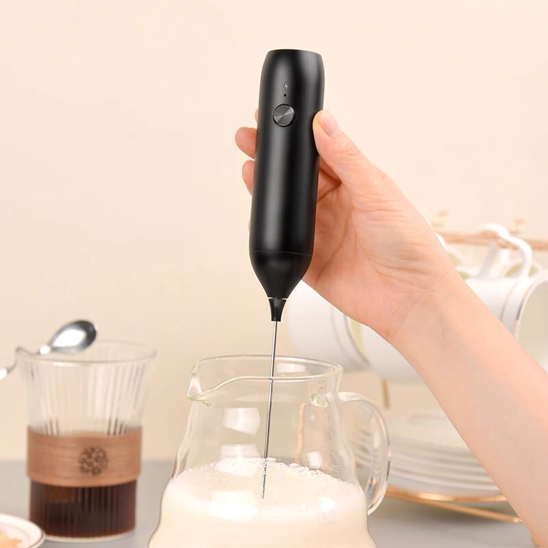 Elektryczny spieniacz do mleka – Portable Blender Usb Rechargeable recenzja i cena