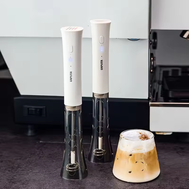 Elektryczny spieniacz do mleka – Electric Milk Frother Handheld recenzja i cena